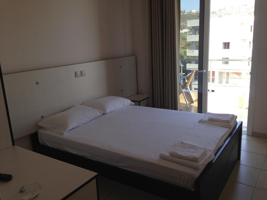 Rondos Hotel Himare Kamer foto